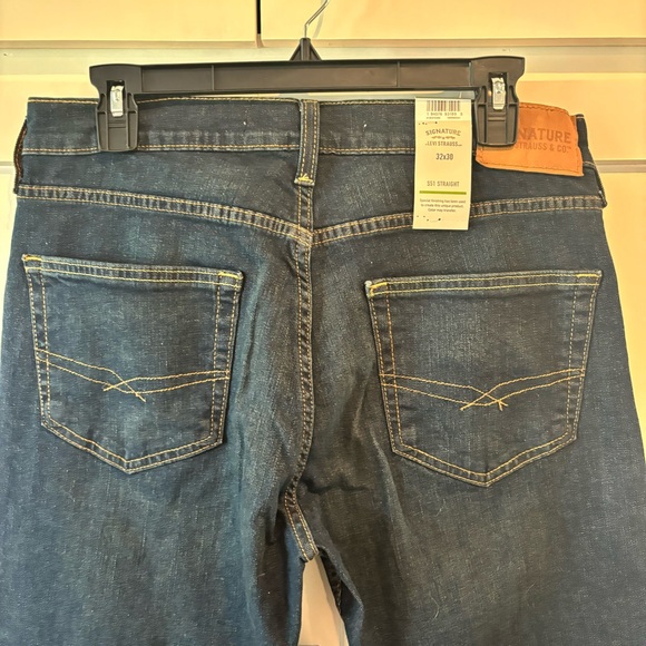 Levi’s Signature Jeans, straight leg size 32x30. NWT - Picture 3 of 9